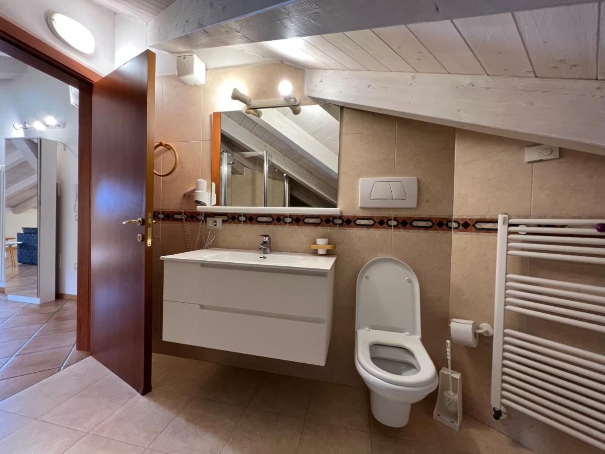 Apartments Baia Azzurra 7 Torbole Sul Garda Kültér fotó